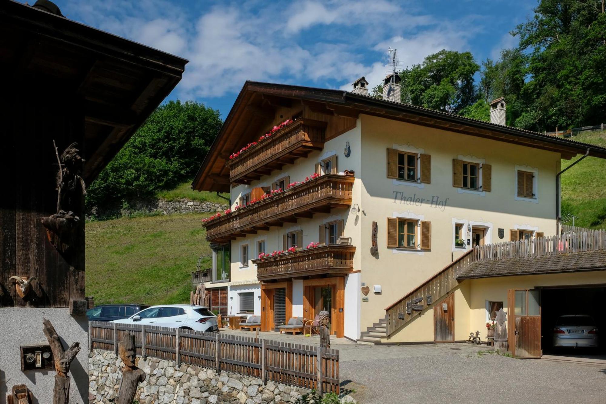 Thalerhof Villa Feldthurns Exterior photo